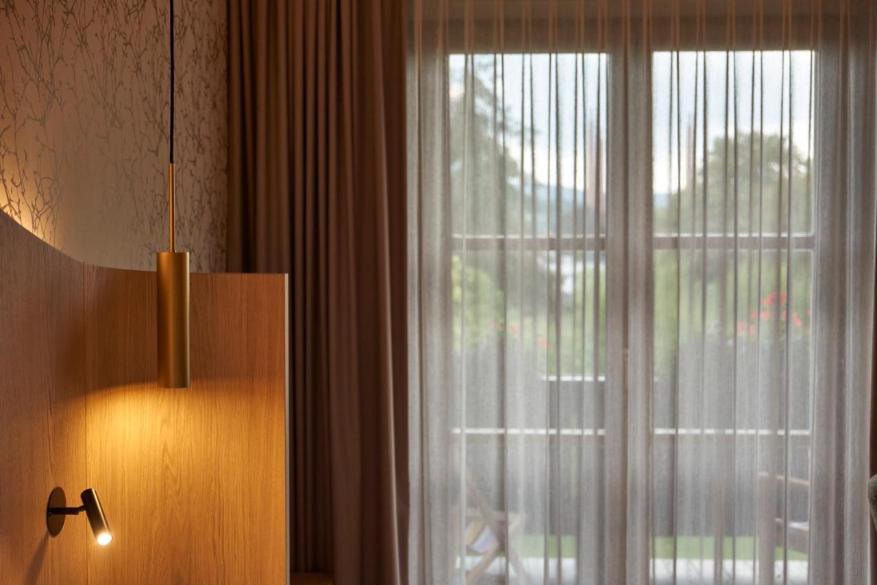 Hotel Zur Waldbahn تزفيسل المظهر الخارجي الصورة