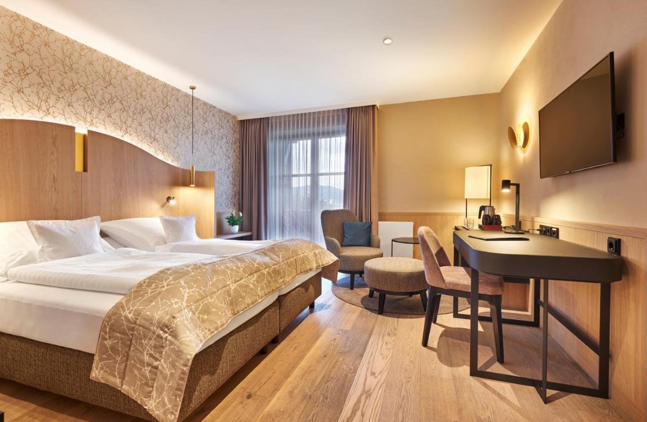 Hotel Zur Waldbahn تزفيسل المظهر الخارجي الصورة